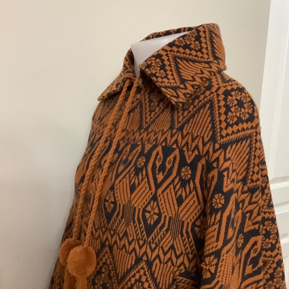 Vintage Cape made in Guatemala excellent condition S/M 34-36 bust - Picture 8 of 11